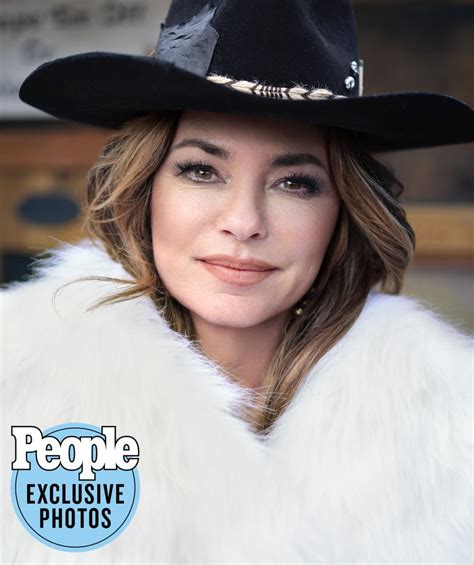 leaked topless pics|Shania Twain bares all for sultry photos: So unashamed of my。